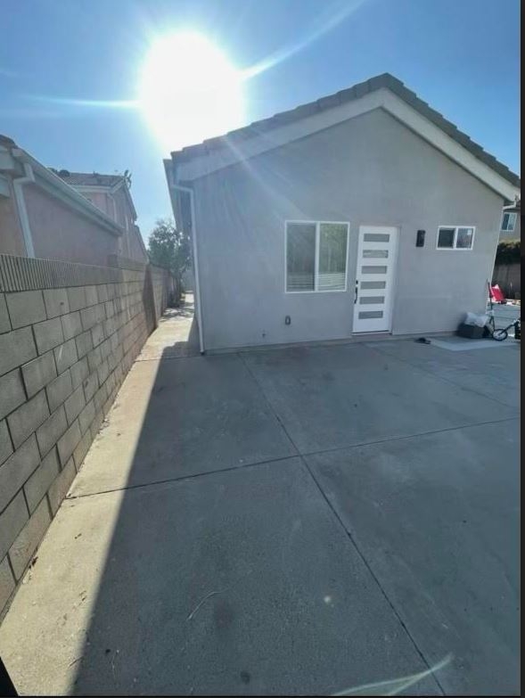 Furnished Back House for Rent Վարձով է Տրվում Կահավորված Տուն