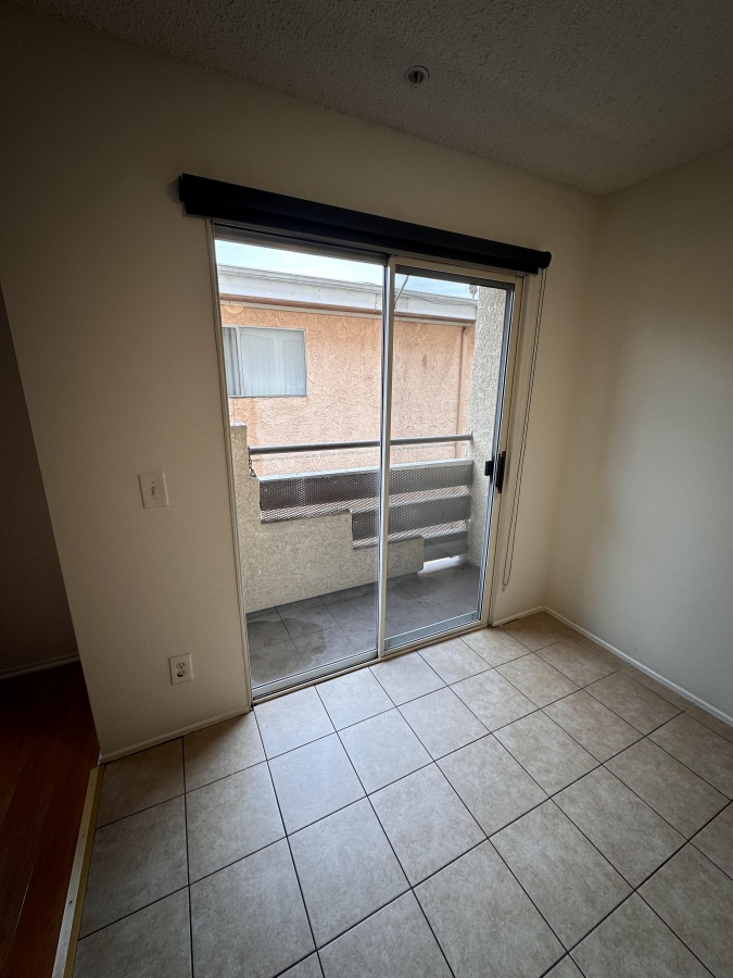 Apartment for Rent Վարձով է Տրվում Բնակարան Los