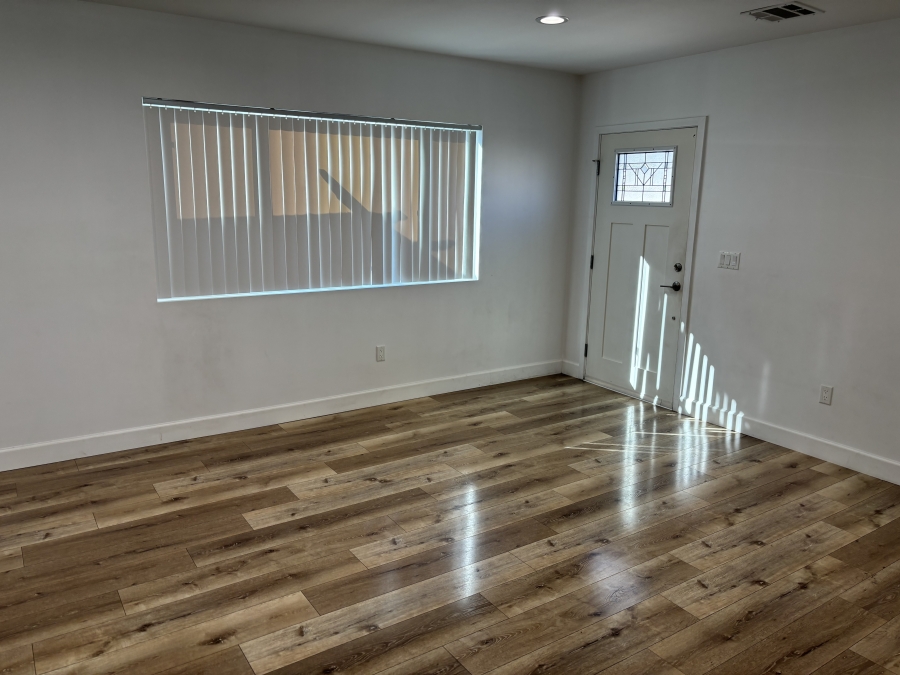 New Back House for Rent Վարձով է Տրվում Նոր Ետնատուն