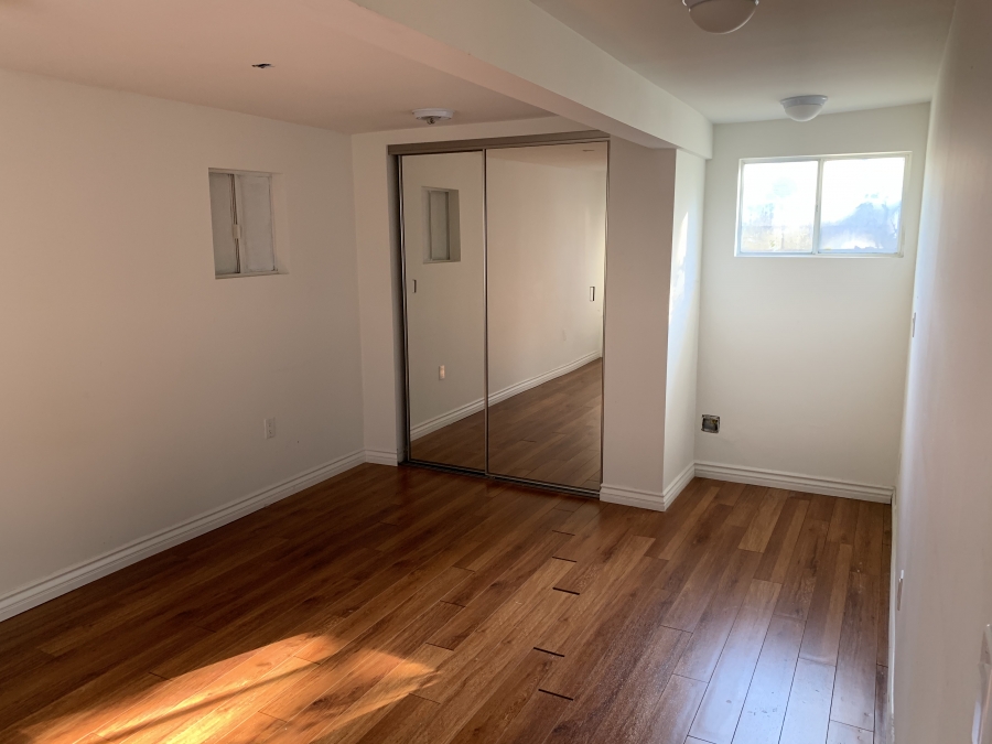 Backhouse for Rent Վարձով է Տրվում Backhouse Los Angeles Armenian Jobs