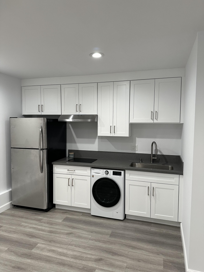 Back House for Rent Վարձով է Back House Los Angeles