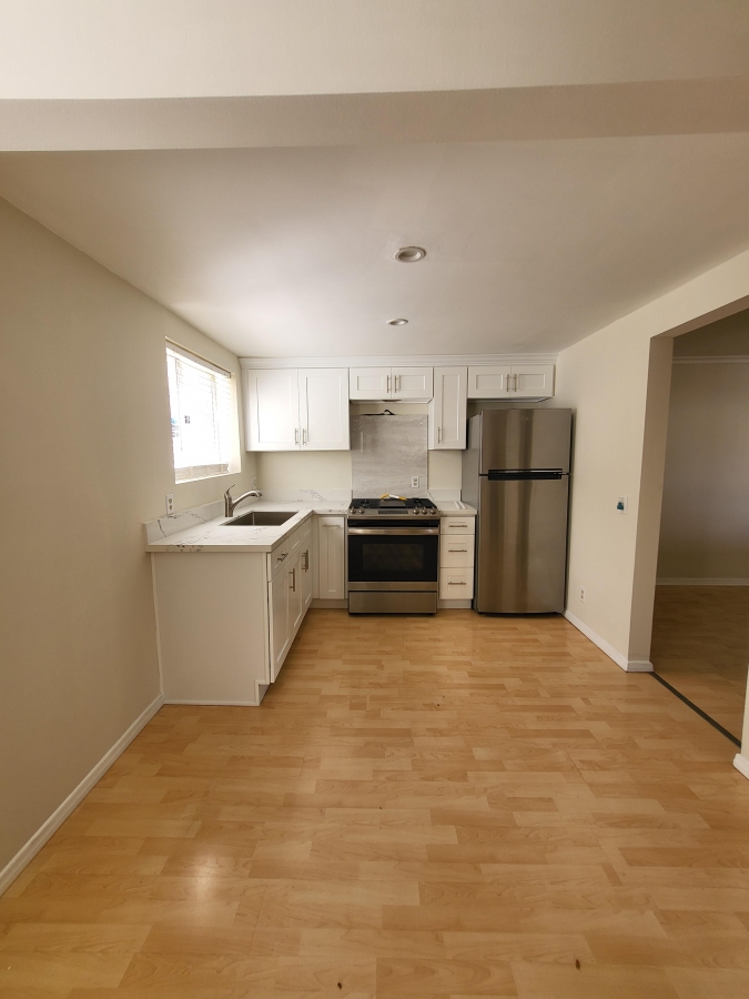 Backhouse for Rent Վարձով է Տրվում Backhouse Los