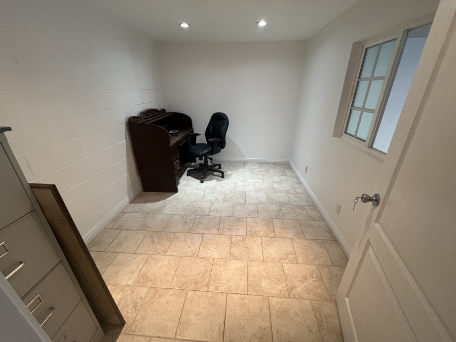 Cabrini Villas Unit for Rent! Վարձով է տրվում Cabrini Villas