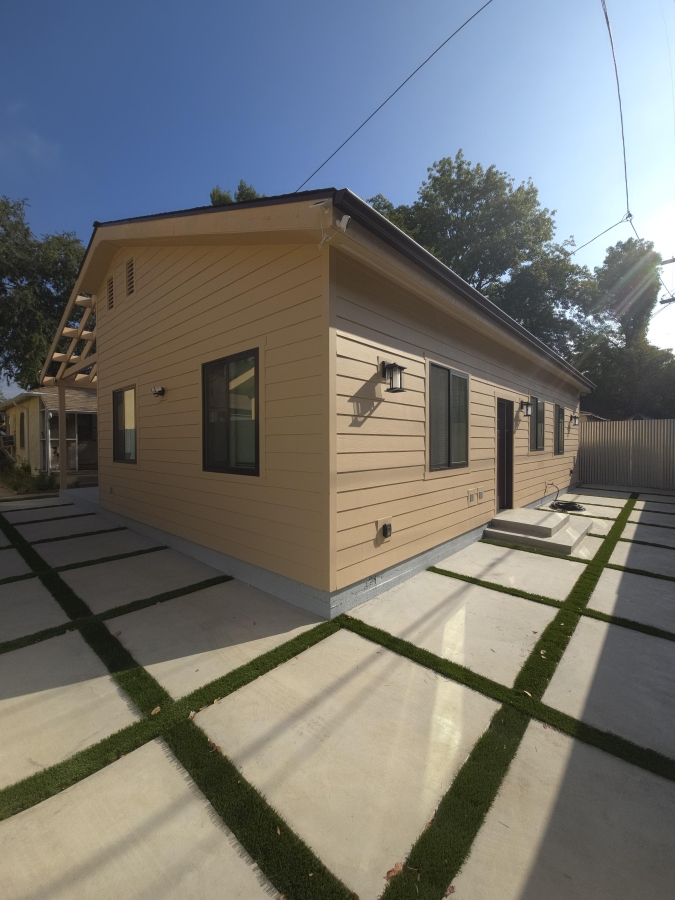 Brand New Back House for Rent Los Angeles Armenian