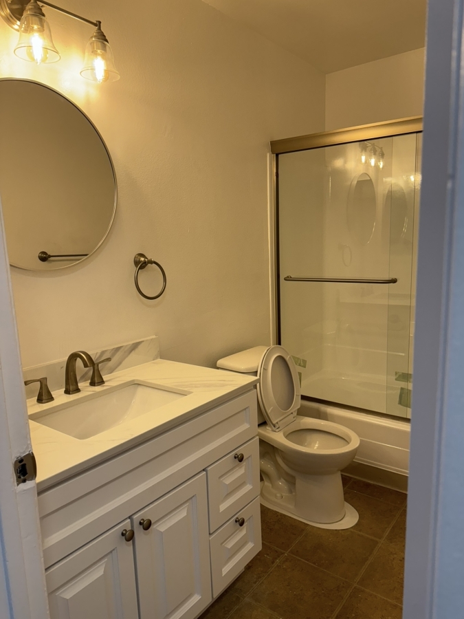 Apartment for Rent Վարձով է տրվում բնակարան Los