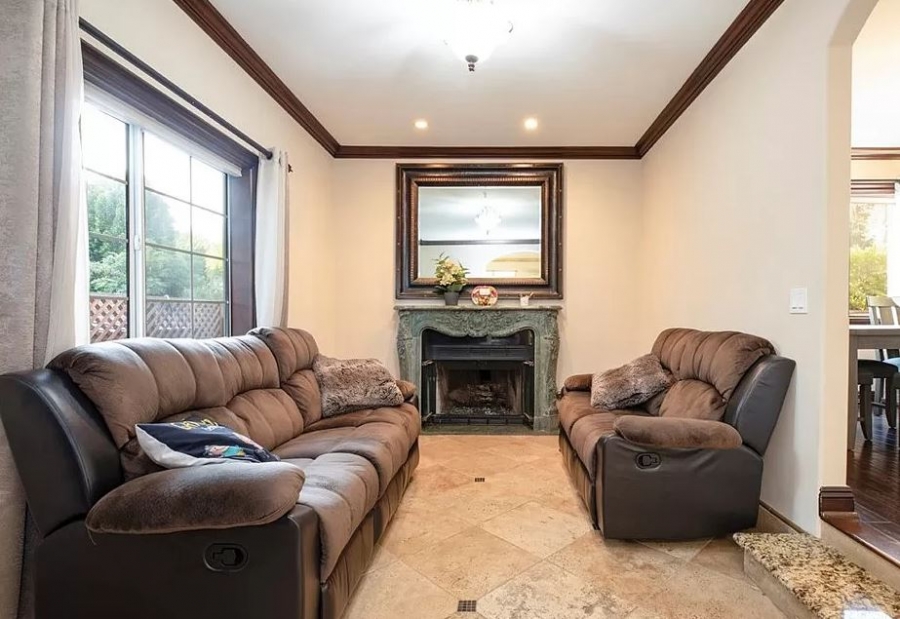 Single Family Residence for Sale Los Angeles Armenian