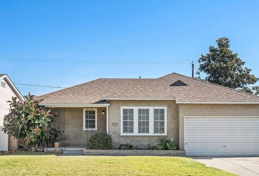Single Family Built in 1941 Los Angeles Armenian