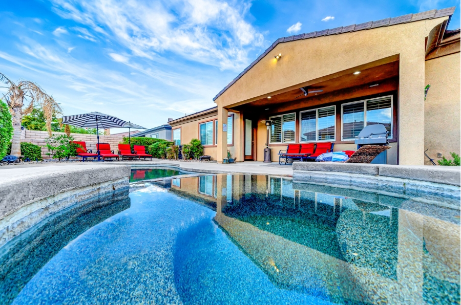 Beautiful Vacation Homes for Rent Վարձով է Տրվում Գեղեցիկ Հանգստյան